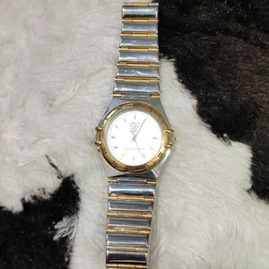 Louis quartz watch